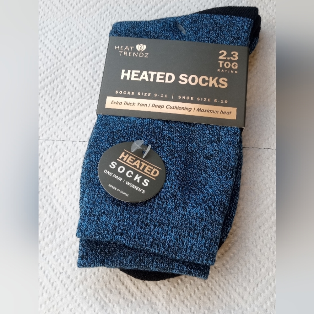∆ Heat Trendz Granite Blue & Black Heated  Socks - Shoe size: 5-10 Sock SZ: 9-11